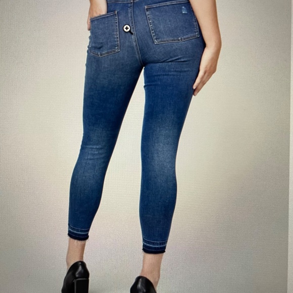 SPANX Distressed Ankle Skinny Jeans, Medium Wash- NEW - Picture 6 of 7